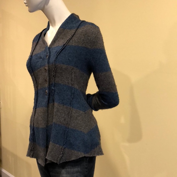 EUC Free People Sweater/Cardigan - Picture 2 of 8